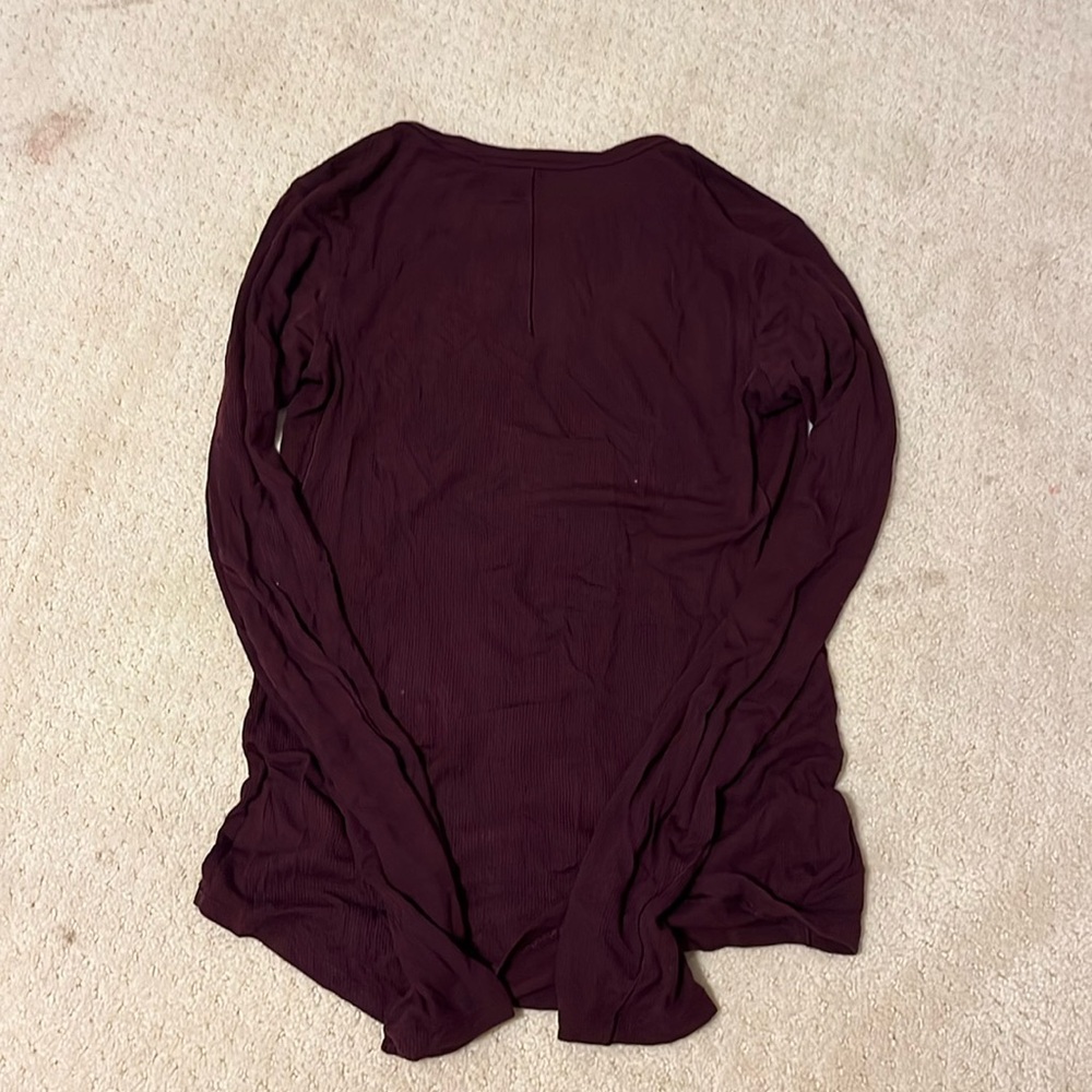 Lululemon “Hold tight long sleeve shirt”